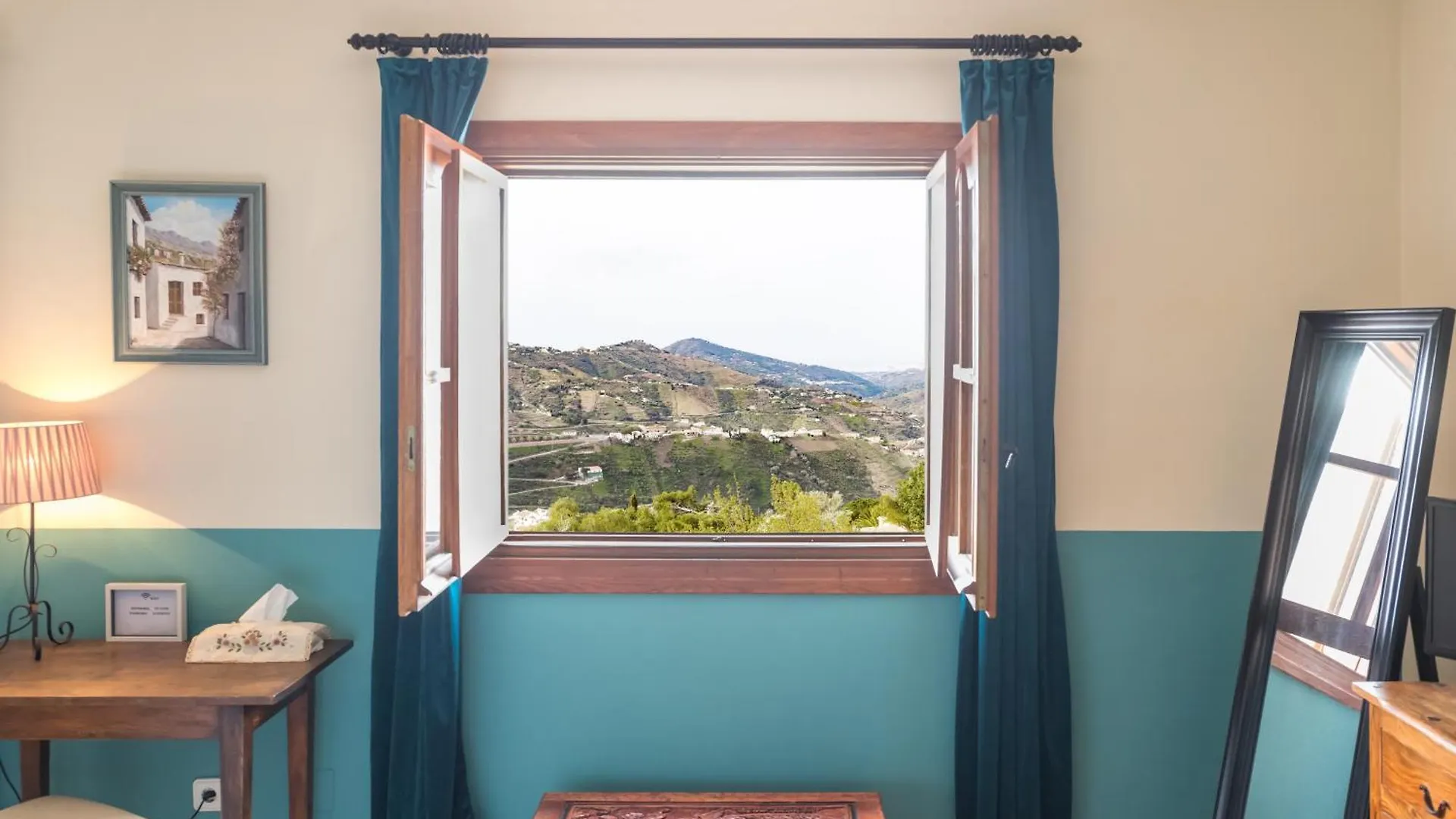 Casa Roble B&B Competa Bed & Breakfast