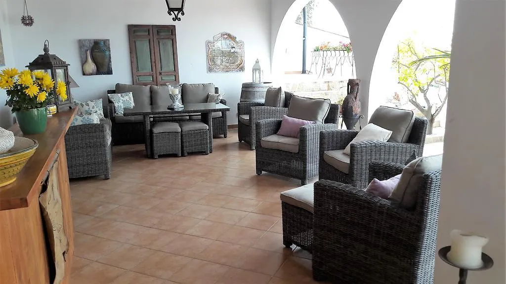 Bed & Breakfast Casa Roble B&B Competa